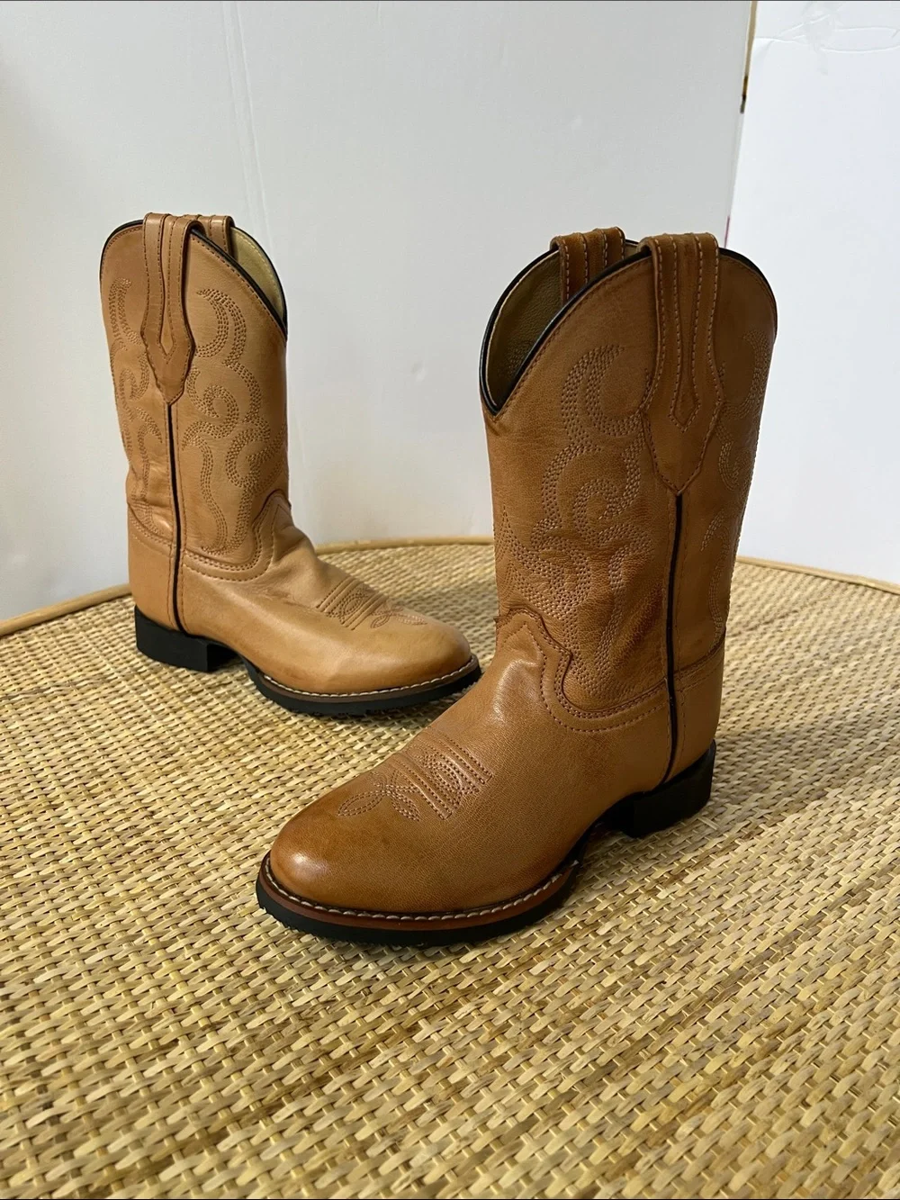 Cody James Kids Leather Cowboy Cowgirl Boots Light brown Unisex Embroidered 1.5